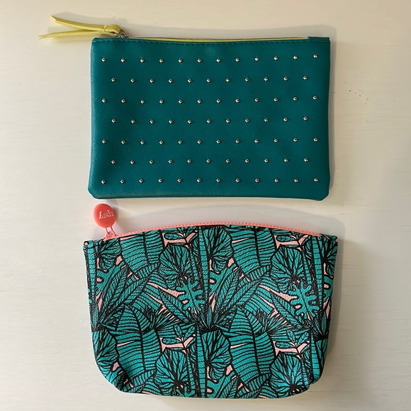 Ipsy Cosmetic Bags Lot of 2 Teal Paradise - Picture 1 of 12